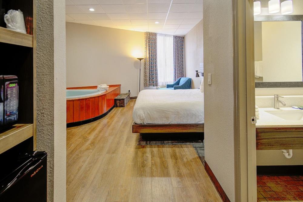 คลาเรียน พอยต์ ดาวน์ทาวน์ แกตลินเบิร์ก Hotel แกตลิงเบิร์ก ภายนอก รูปภาพ